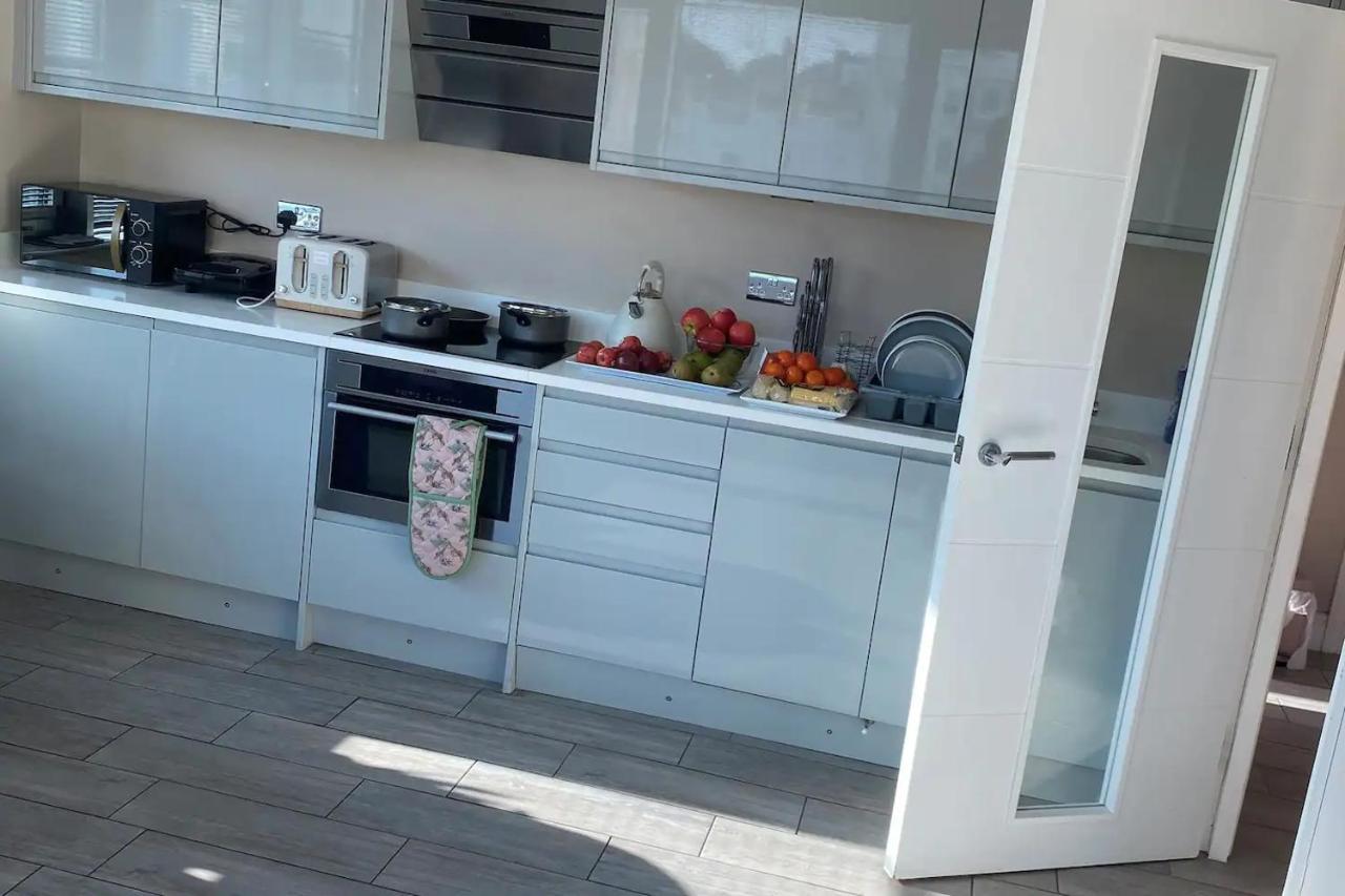 Beautiful Apartment Very Close To The Beach Brighton Dış mekan fotoğraf